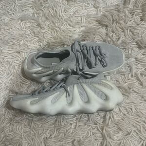 Yeezy 450 cloud white